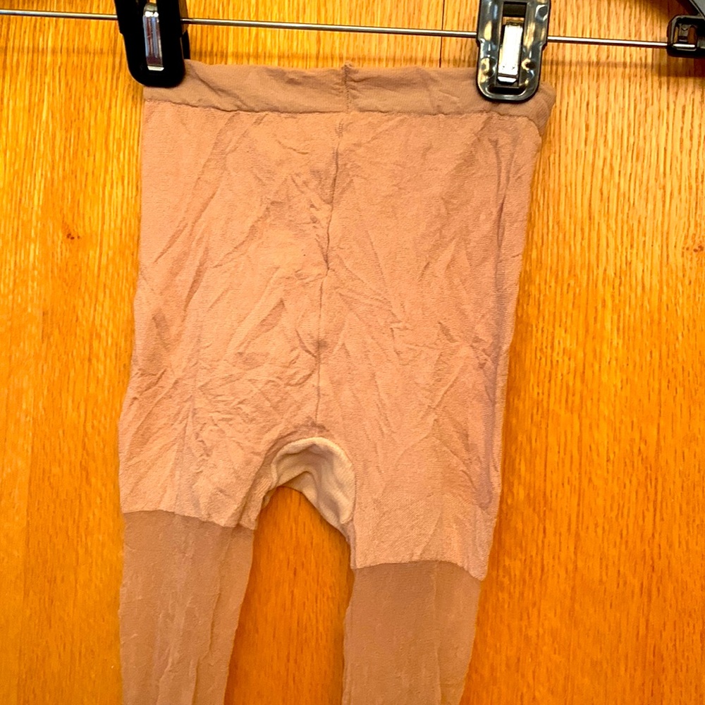 Jockey control top M tall ultra sheer sandalfoot hosiery pantyhose nude tan VGUC